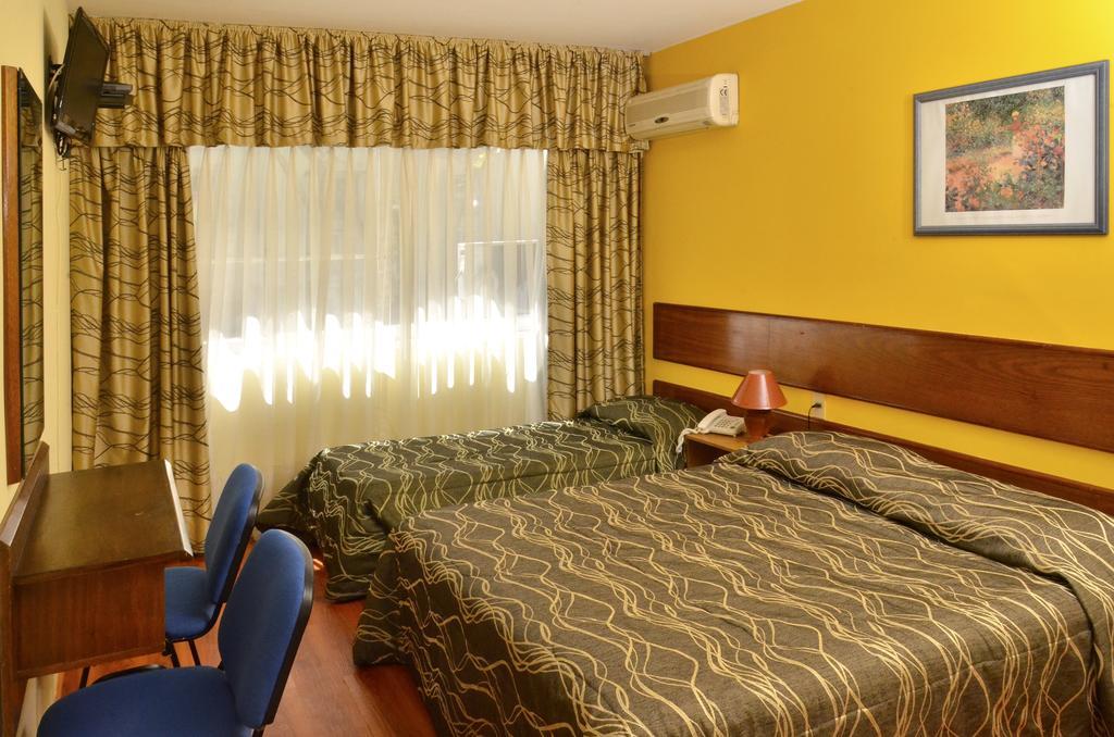 Hotel Hispano Montevideo Buitenkant foto